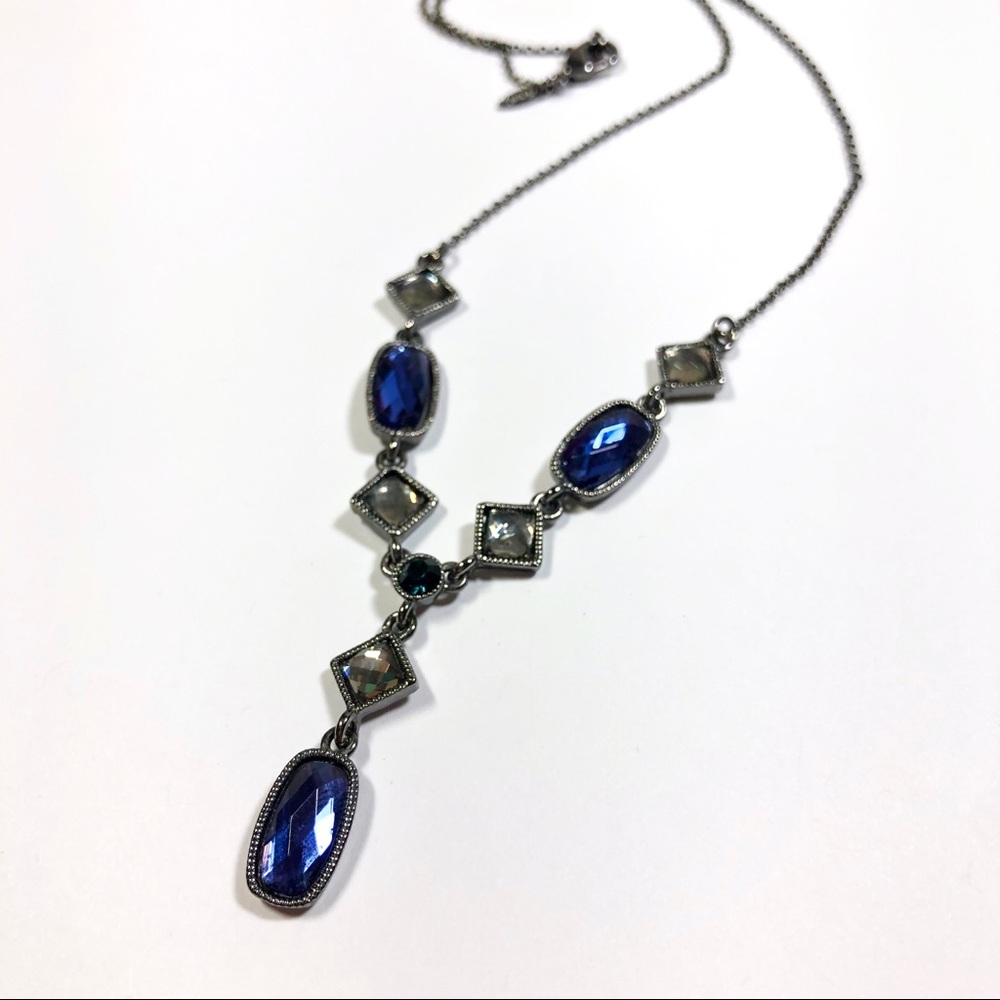 Avon Blue & Silver Cabochon Gunmetal Drop Necklace